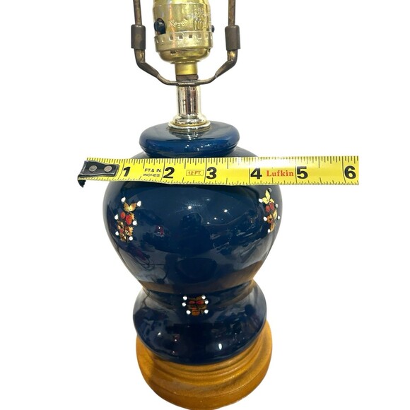 Vtg Blue Ceramic Handpainted Red Floral Decorative Table Accent Lamp Lighting - Picture 9 of 9